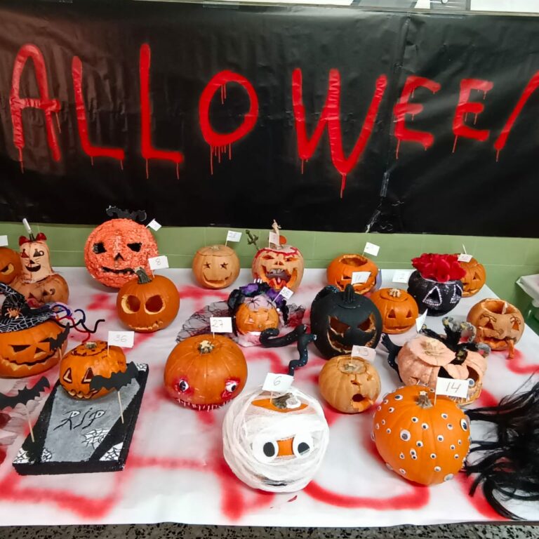PUMPKIN CARVING CONTEST 2021