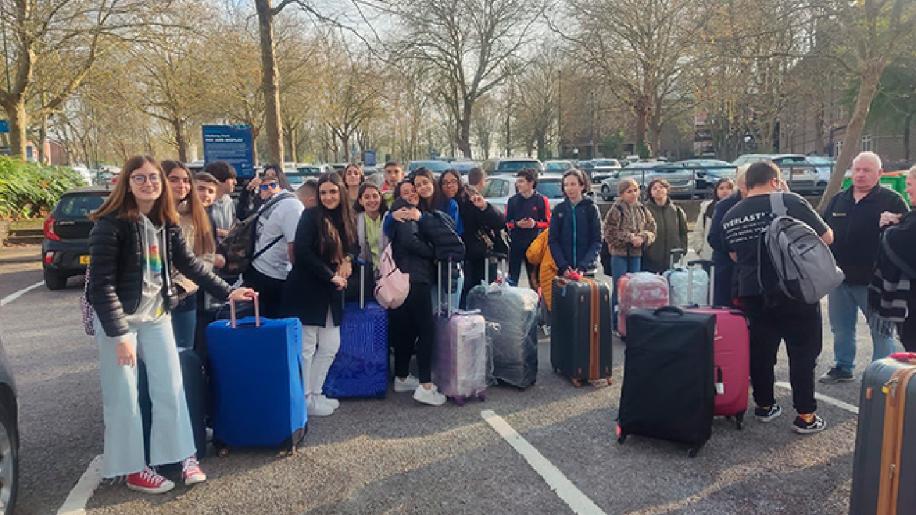 webdia1aa0f689a-52f5-4aa2-bfc7-087a94a69f21