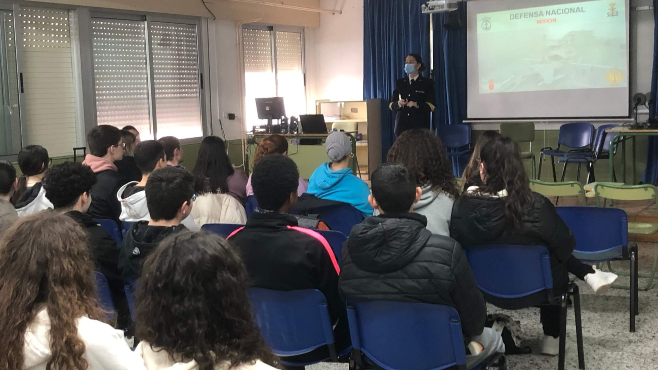 2BC5630E-1200-4467-BA56-F320F473D01C