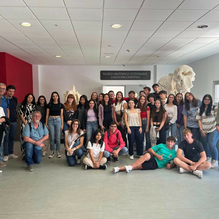 ERASMUS + VISITA A LA FACULTAD DE VETERINARIA